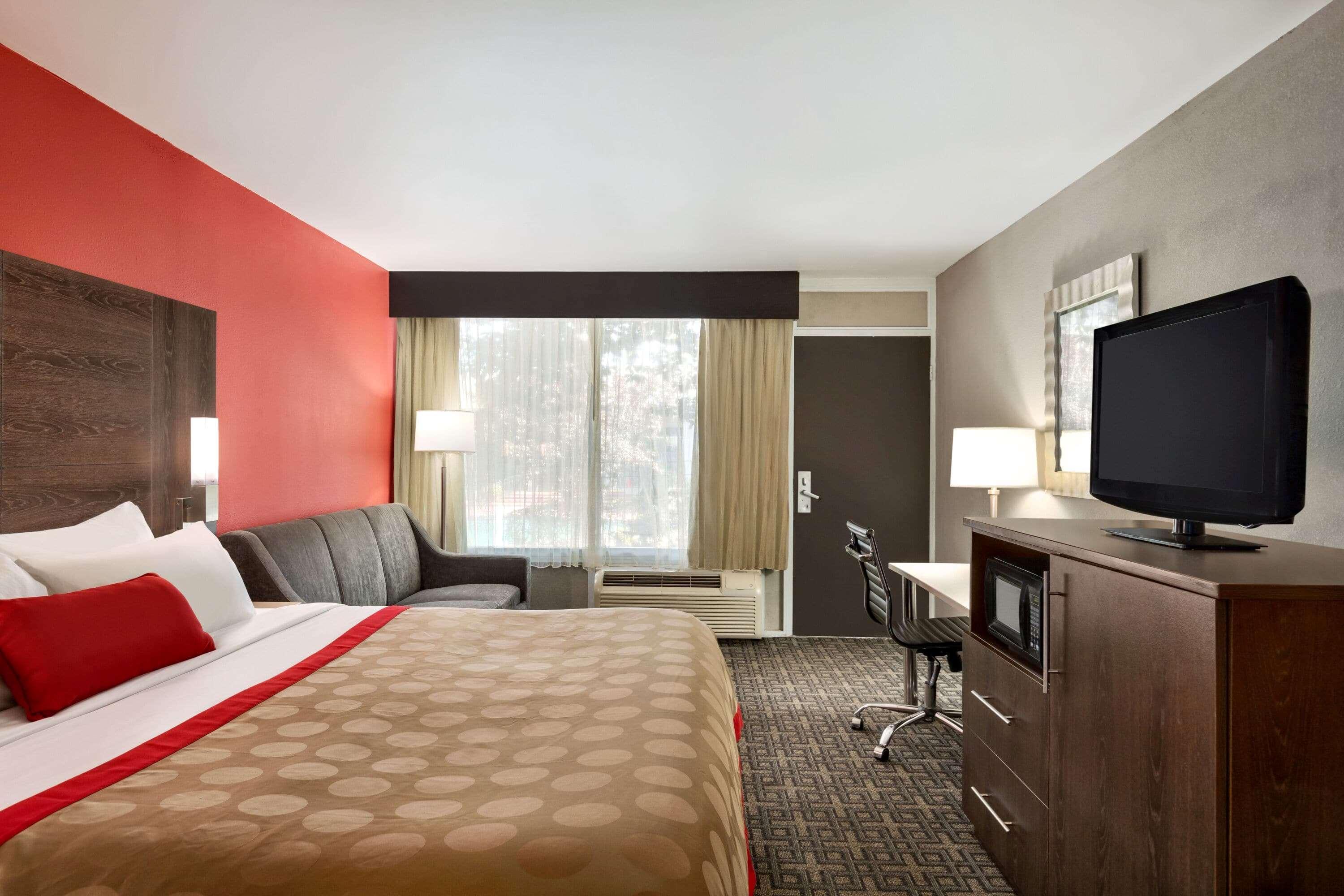 Ramada By Wyndham Augusta Fort Gordon Exterior photo