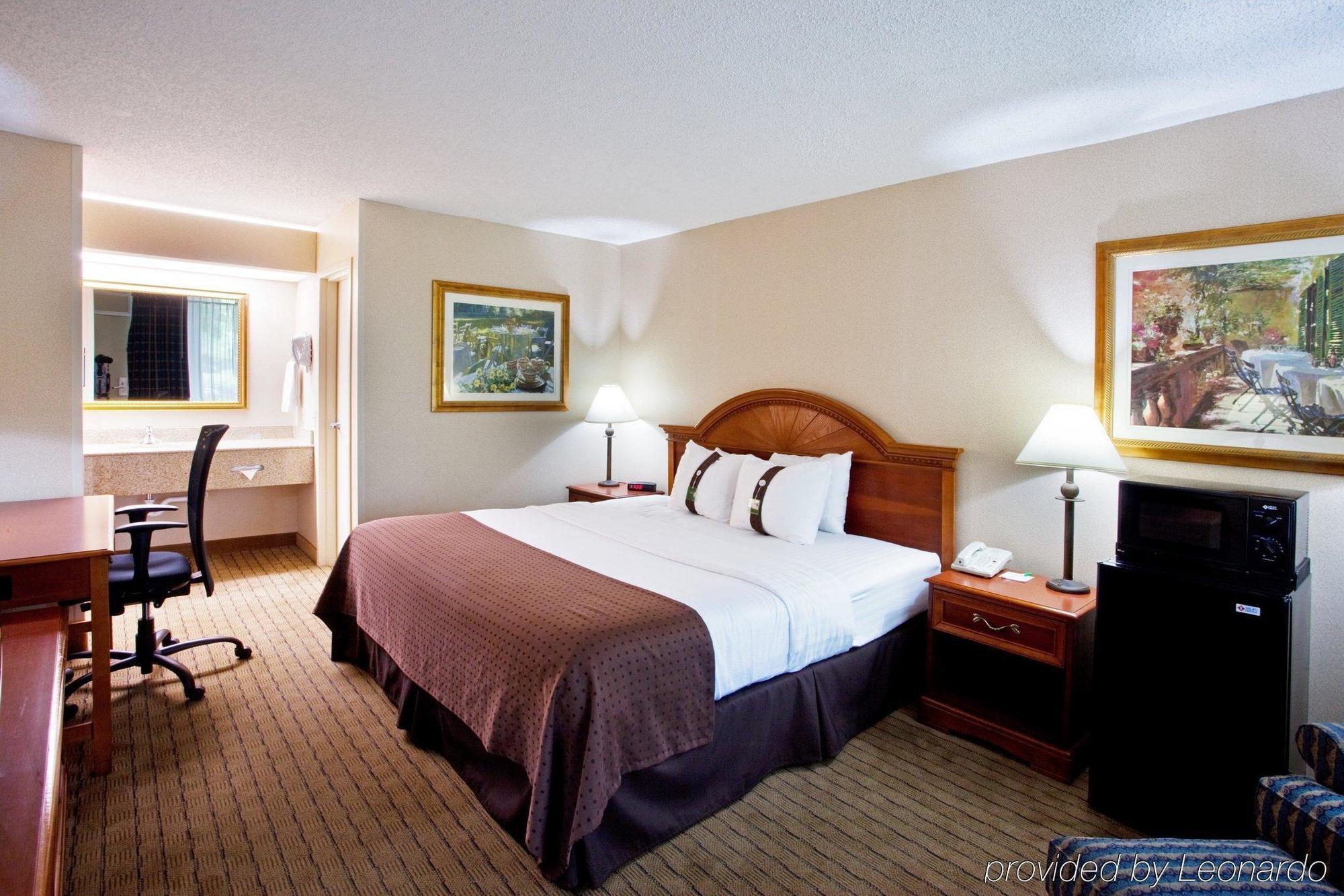 Ramada By Wyndham Augusta Fort Gordon Room photo